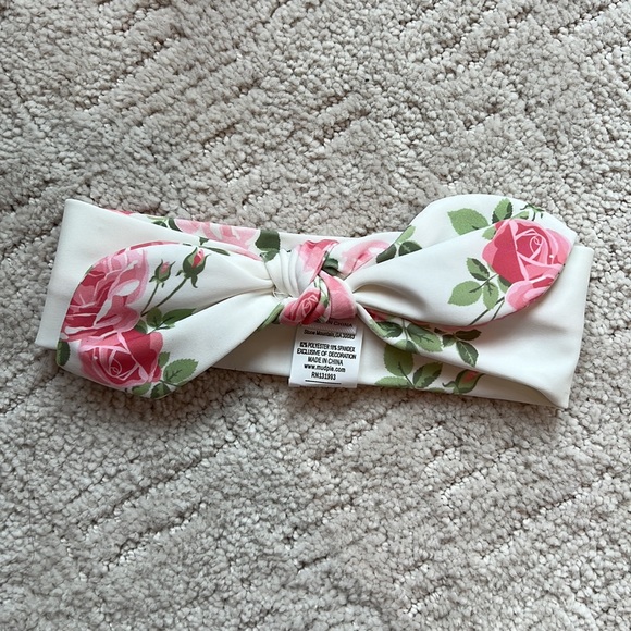 Mud Pie waterproof floral baby headband - Picture 2 of 8